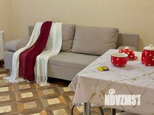 1-к квартира, посуточно, 40м2, 5/20 этаж