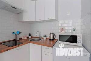 1-к квартира, посуточно, 13м2, 2/25 этаж