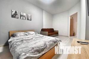 1-к квартира, посуточно, 34м2, 3/25 этаж