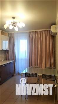2-к квартира, на длительный срок, 67м2, 11/19 этаж