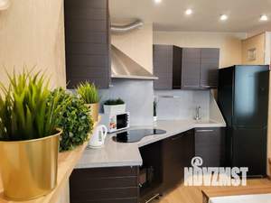1-к квартира, посуточно, 40м2, 8/22 этаж