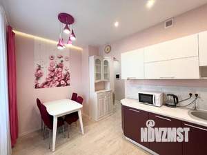 2-к квартира, на длительный срок, 65м2, 3/25 этаж