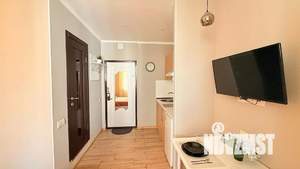 Студия квартира, посуточно, 18м2, 12/25 этаж