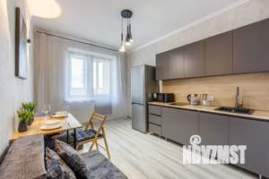 1-к квартира, посуточно, 40м2, 5/18 этаж