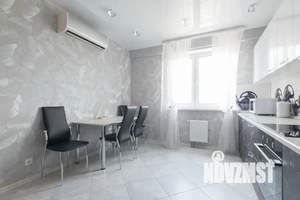 1-к квартира, посуточно, 46м2, 8/25 этаж