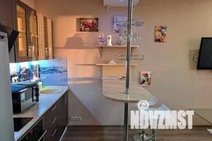 1-к квартира, посуточно, 34м2, 13/22 этаж