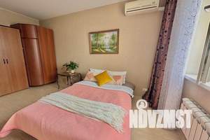 2-к квартира, посуточно, 68м2, 15/22 этаж