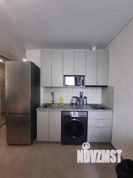 Студия квартира, посуточно, 30м2, 2/20 этаж