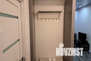 1-к квартира, посуточно, 42м2, 1/22 этаж