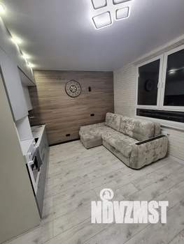 Студия квартира, посуточно, 28м2, 16/24 этаж