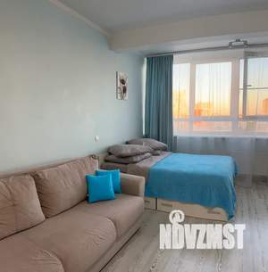 Студия квартира, посуточно, 33м2, 5/25 этаж