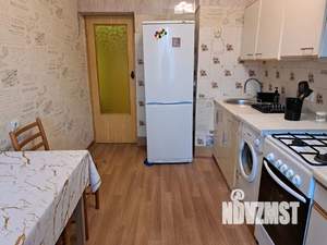 1-к квартира, посуточно, 35м2, 6/9 этаж
