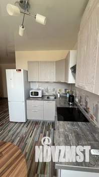 1-к квартира, посуточно, 30м2, 4/25 этаж