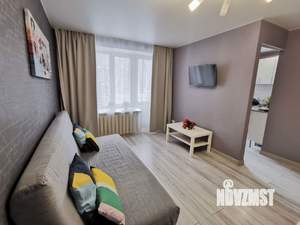 1-к квартира, посуточно, 38м2, 4/9 этаж