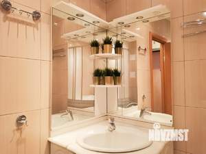 1-к квартира, посуточно, 40м2, 4/22 этаж