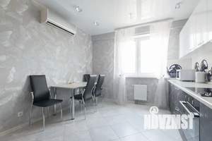 1-к квартира, посуточно, 46м2, 8/25 этаж