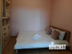 1-к квартира, посуточно, 49м2, 1/1 этаж