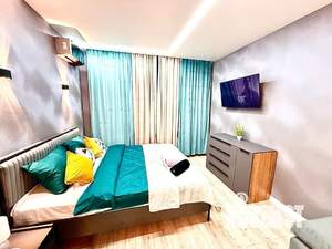 Студия квартира, посуточно, 33м2, 2/24 этаж