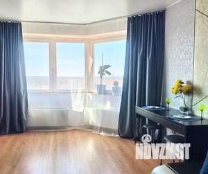 2-к квартира, посуточно, 44м2, 16/22 этаж