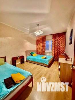 1-к квартира, посуточно, 65м2, 1/1 этаж