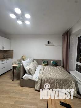 Студия квартира, посуточно, 20м2, 6/27 этаж