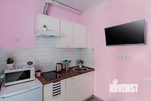 1-к квартира, посуточно, 13м2, 1/1 этаж