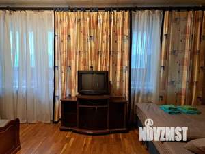 2-к квартира, посуточно, 65м2, 1/1 этаж
