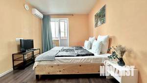 1-к квартира, посуточно, 40м2, 1/1 этаж