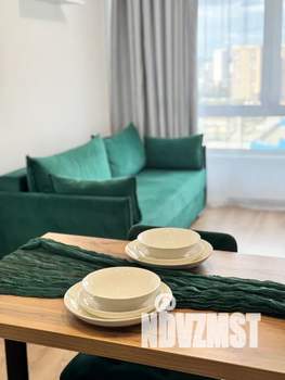 1-к квартира, посуточно, 37м2, 17/23 этаж