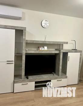 1-к квартира, посуточно, 40м2, 20/25 этаж