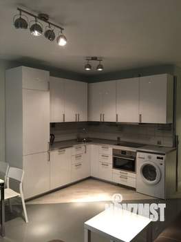 Студия квартира, на длительный срок, 40м2, 12/25 этаж