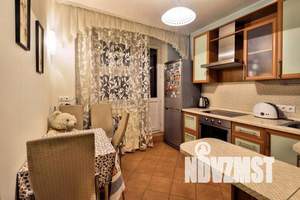1-к квартира, посуточно, 42м2, 5/16 этаж