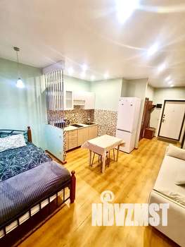 Студия квартира, посуточно, 35м2, 4/24 этаж
