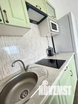 1-к квартира, посуточно, 35м2, 7/25 этаж