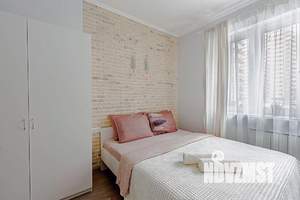 1-к квартира, посуточно, 13м2, 1/1 этаж