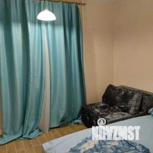 Студия квартира, посуточно, 15м2, 1/17 этаж