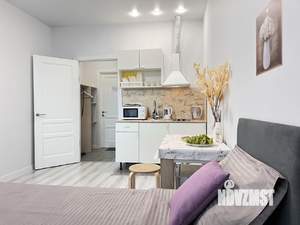 Студия квартира, посуточно, 24м2, 1/20 этаж