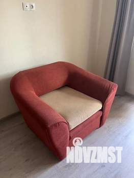 Студия квартира, посуточно, 35м2, 6/24 этаж