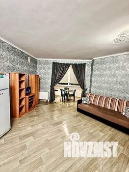 Студия квартира, посуточно, 35м2, 11/24 этаж