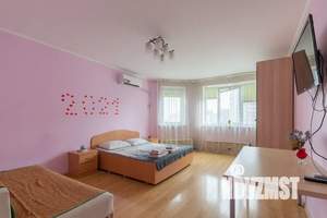 1-к квартира, посуточно, 45м2, 14/22 этаж