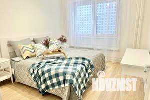 2-к квартира, посуточно, 65м2, 1/26 этаж