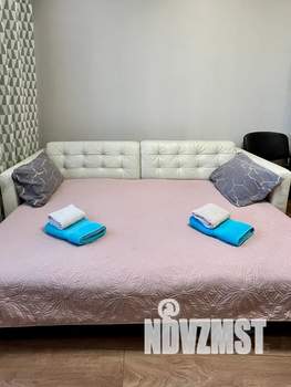 2-к квартира, посуточно, 48м2, 3/25 этаж