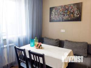 1-к квартира, посуточно, 42м2, 1/1 этаж