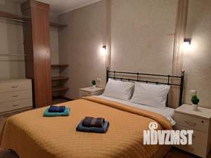 2-к квартира, посуточно, 66м2, 10/18 этаж