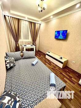 1-к квартира, посуточно, 44м2, 1/1 этаж