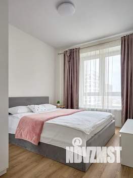 1-к квартира, посуточно, 40м2, 18/23 этаж