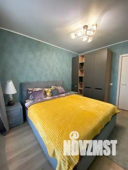 2-к квартира, посуточно, 38м2, 22/25 этаж