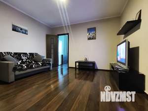 1-к квартира, посуточно, 44м2, 3/17 этаж