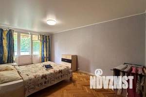 2-к квартира, посуточно, 42м2, 5/5 этаж