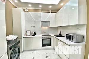 2-к квартира, посуточно, 46м2, 21/24 этаж